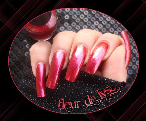 Vernis ongles rouge