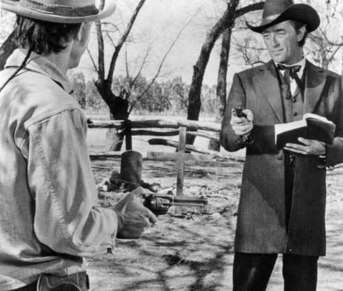 Mitchum-a_duk314.jpg