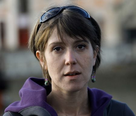 aurore martin-trataturik