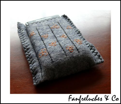 pochette-portable.jpg