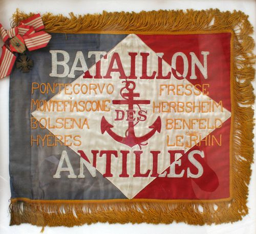 drapeau-bataillon-des-Antilles.jpg
