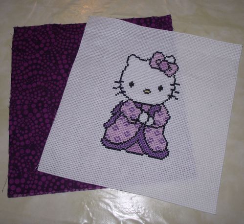 hello-kitty-carole.JPG