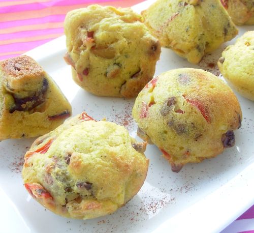 Moelleux safranés aux poivrons & aux dattes3