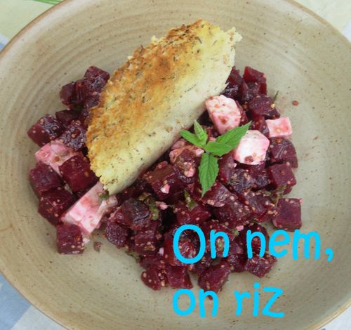 Salade-de-betterave--feta--menthe-tuile-parmesan2.jpg