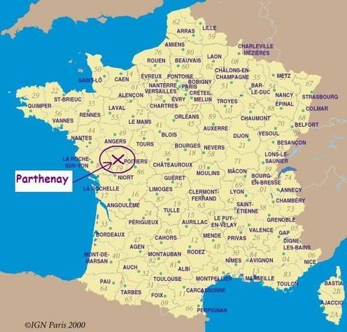 004 18 france villes parthenay