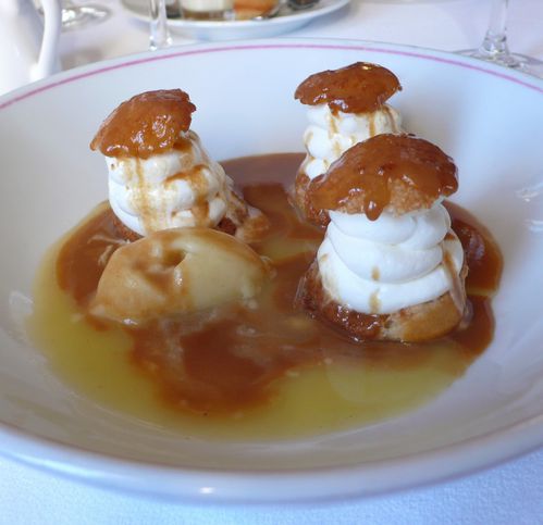 EricSapet_mars2014_profiterolespomme.JPG