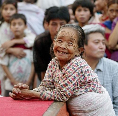 Femme souriante du Népal