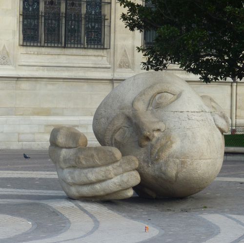 PARIS CARRE STATUE ST SULPICE
