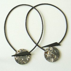 pendentif-barette-noir-blanc.jpg