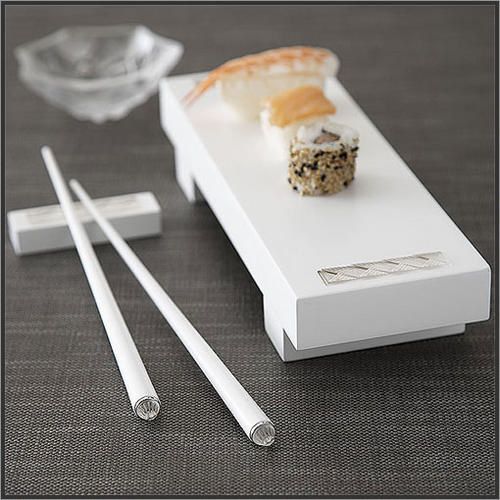 Lalique-Sushi-Set.jpg
