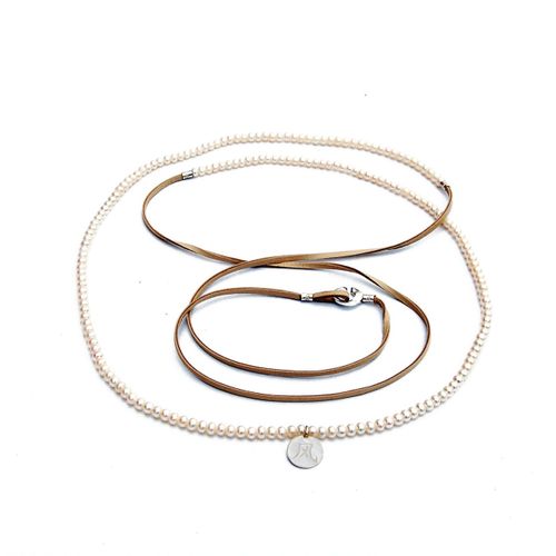 sautoir-cuir-et-perles.jpg