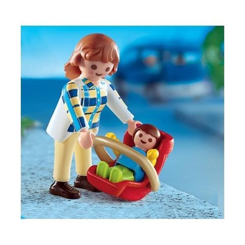 playmobil-special-4668-maman-avec-bebe.jpg