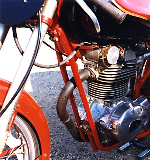 Motobécane Camus avant958