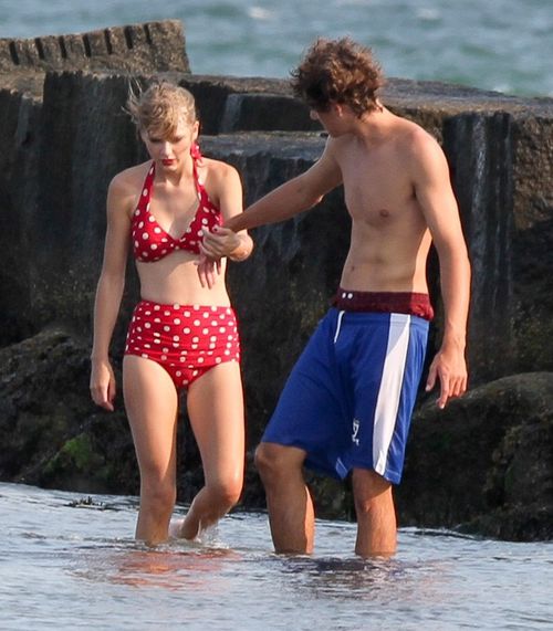 Taylor-Swift-Conor-Kennedy-Polka-red-vintage-swimsuit-swimw.JPG