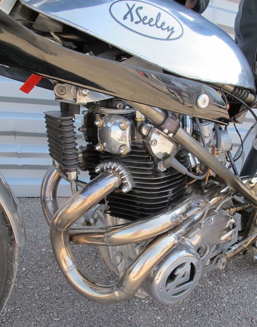 Seeley-Yam-XS-moteur.jpg