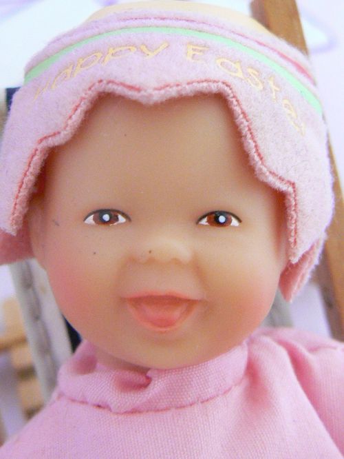Mini bébé Zapf de Pâques - 10 cm - poupées corolle