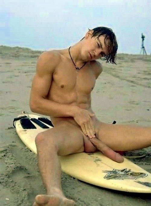 UNE GROSSE BITE DANS LA BOUCHE PLAN CUL A TOURS GAY ANNONCE LYON BELLE BITE BLACK GAY