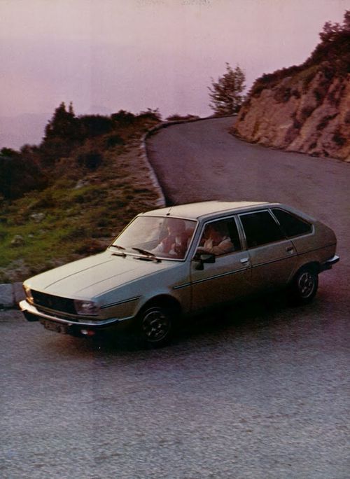 Renault_20_1980--7-.jpg