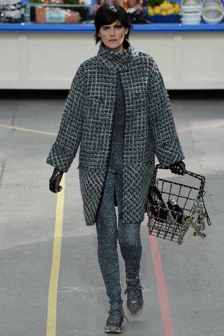 Paris-Fashion-Week-Femme-A.-H.2014-.Chanel-06.JPG
