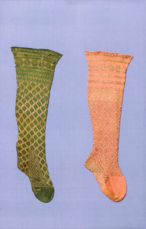 Debut-XVIIe-italie-soie-tricotee.jpg