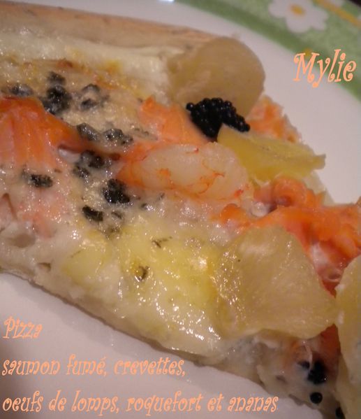 pizza crevettes, saumon fumé, roquefort, ananas, -copie-2