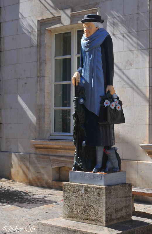 AUXERRE, Marie-Noël