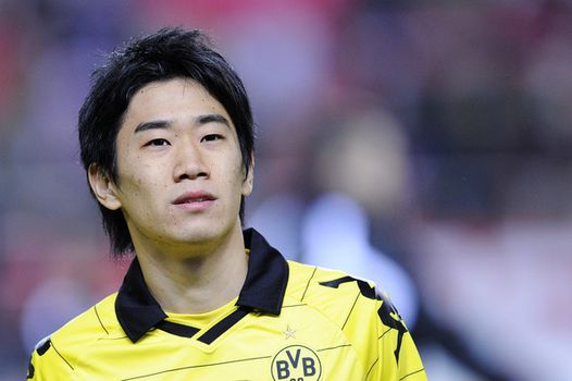 Shinji-Kagawa-Sevilla-v-Borussia-Dortmund-pGk5ZaHnDa_l.jpg