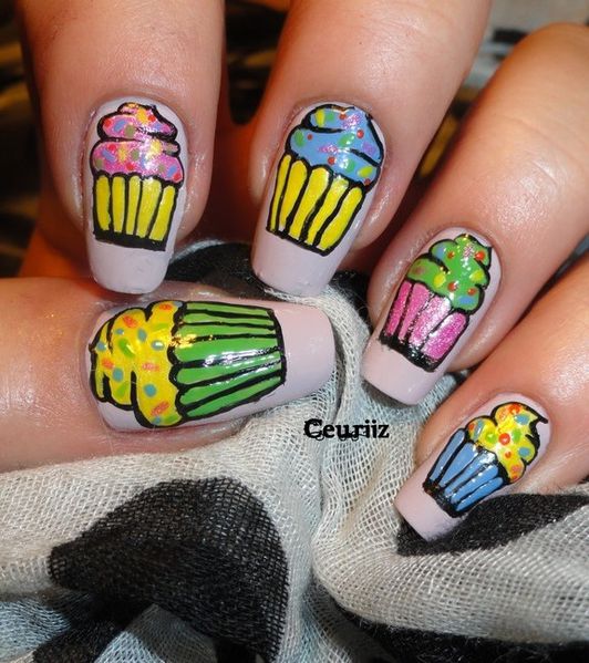 cupcakes-stick---nails.jpg