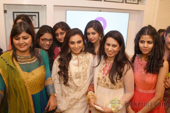 Rani-Mukerji---Pamela-Chopra-Diva-ni-Store-Launch-1.jpg