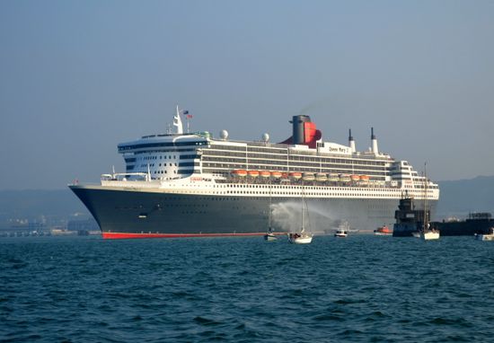 Queen Mary 2