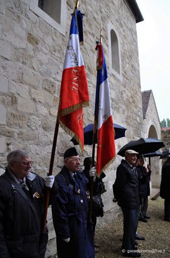 Cergy---Messe-8-mai---15--C2-A9-gerardphotos-40free.fr--5B1.jpg