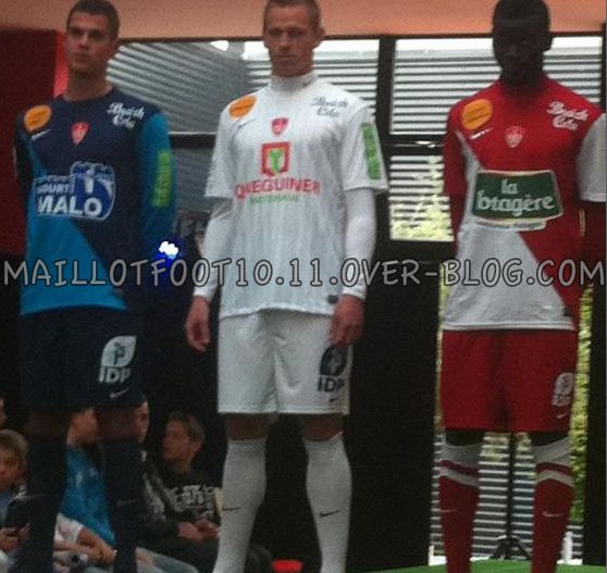 maillot-brest-2012-2013.jpg