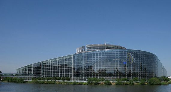 800px-Parlement_europeen.jpg