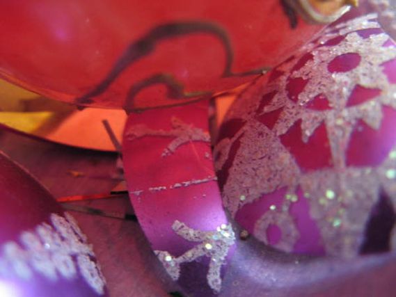 boule-de-noel-cassee