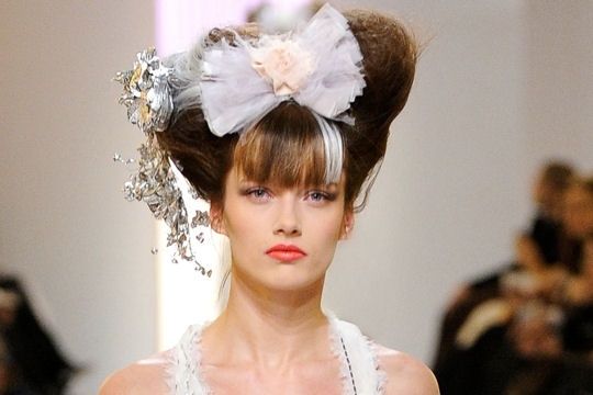 noeud-surdimensionneChanel-543691.jpg