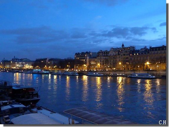Paris Seine 30 Dec.2012