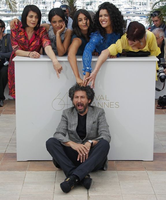 Leila Bekhti Hafsia Herzi et autres Cannes 2011