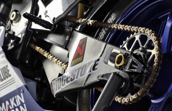 yamaha-m1-motogp-2015.transmission.png