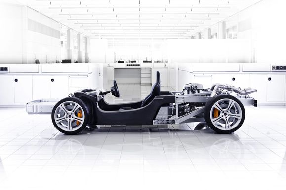 McLaren Carbon Pioneer 3 002