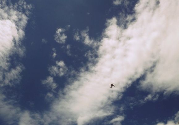 AVION-CIEL.JPG