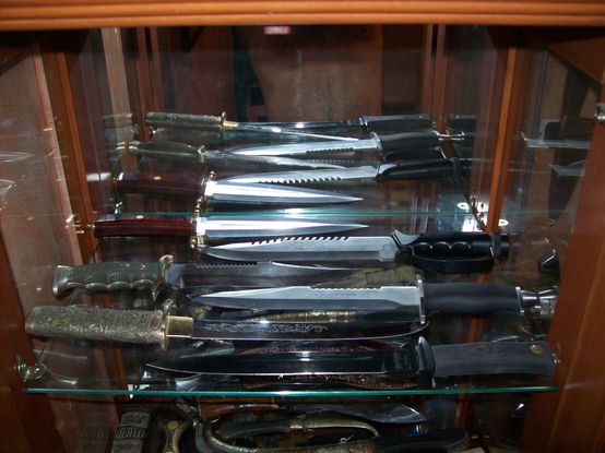 Vitrina para cuchillos, Vitrina para navajas, Estante para exhibir navajas,  Vitrina con led, Vitrina con luz, Vitrina de pared -  México