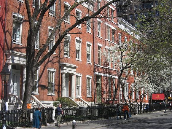 800px-Washington Square nord1