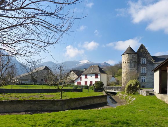 Château de Ruthie à Aussurucq