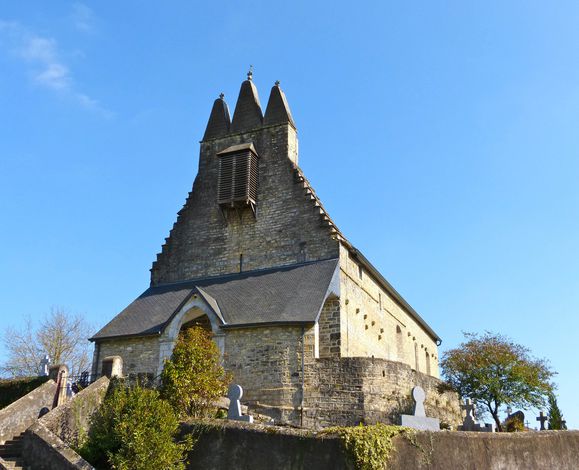 L'église d'Aussurucq