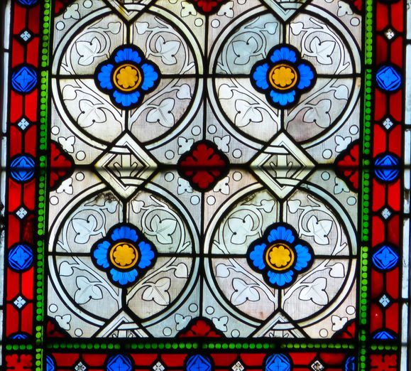 Détail vitraux Chapelle Saint-Léon