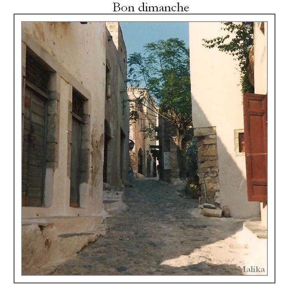 Bon-dimanche-04-09-2011-Ruelle-de-Grece.jpg