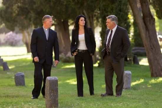 RIZZOLI-ISLES-Bloodlines-Season-2-Episode-7-BlogOuvert.jpg