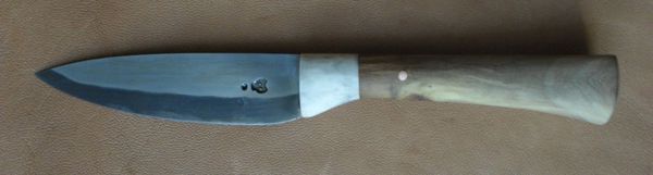couteau à tranchant rapporté (manche en prunelier)