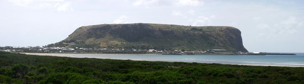 The_Nut_-_Stanley_-_Tasmania---DidierB.jpg