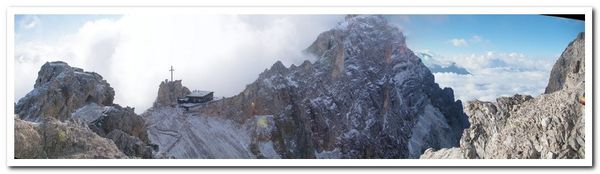 Dolomite-refuge-Lorenzi-2-00005.jpg